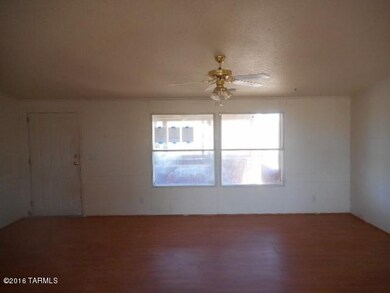 022-194629-LivingRm