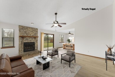 V Staged Living and Dining