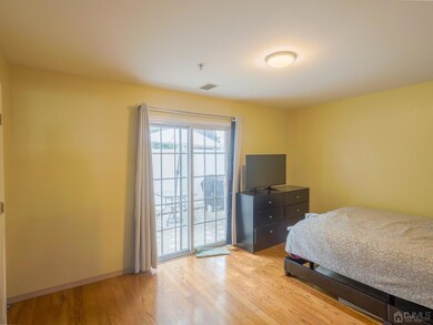 724 Westfield Ave unit 2, Elizabeth, NJ 07208 - photo 7