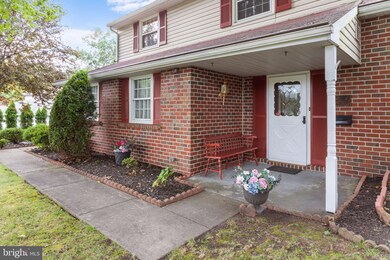 15 Braintree Common, Feasterville Trevose, PA 19053 - photo 3