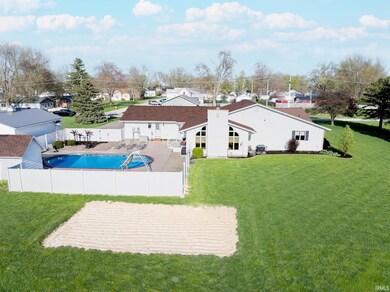 504 S 3rd St, Swayzee, IN 46986 - photo 6