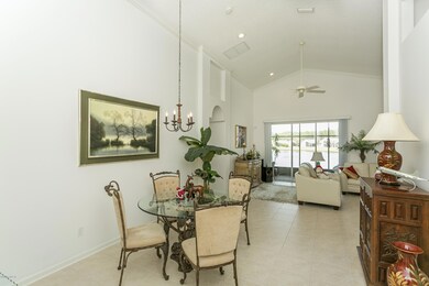 005_Dining Room