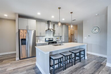 5718 Mccommas Blvd unit 301, Dallas, TX 75206 - photo 7