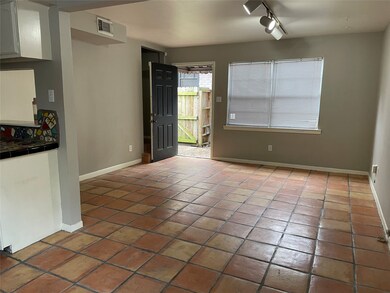 2419 Elmen St, Houston, TX 77019 - photo 4