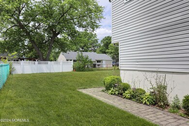 12 Magnolia Ave, Hazlet, NJ 07730 - photo 4