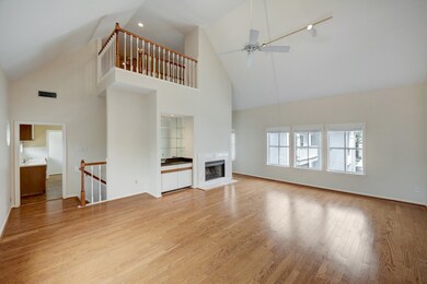 1714 Brun St unit 4, Houston, TX 77019 - photo 4