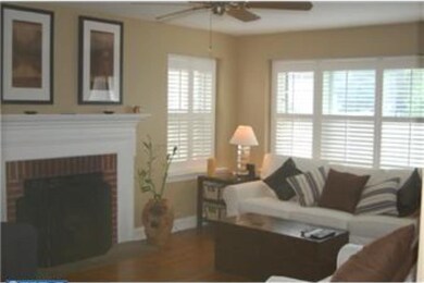 304 Martin Ln, Wallingford, PA 19086 - photo 2