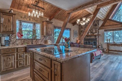 Kitchen (1)