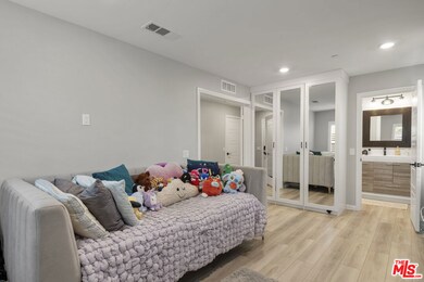 756 Daniel Freeman Cir, Inglewood, CA 90301 - photo 7