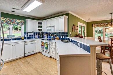 1692 Ken Lee Ct, Asheboro, NC 27205 - photo 6