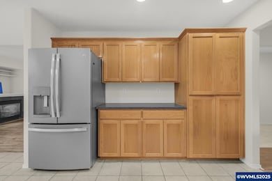 1930 Salmon Run SW, Albany, OR 97321 - photo 3