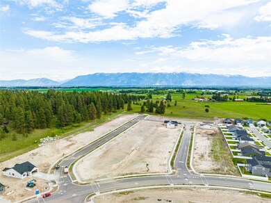 541 Pheasant Ln, Evergreen, MT 59901 - photo 2