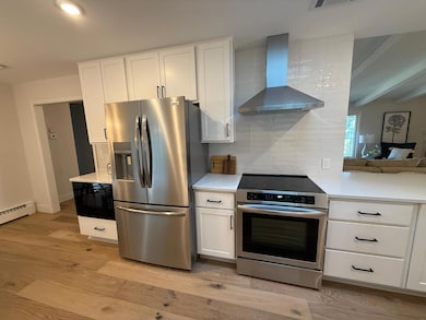 2611 Kyle Ave N, Golden Valley, MN 55422 - photo 7