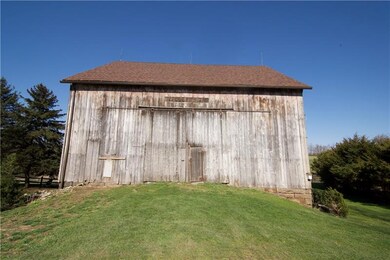Large barn/stable with new roof.