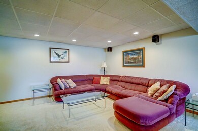 147 Ames St, Oregon, WI 53575 - photo 6