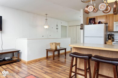 Kitchen_Living 1366-SMALL