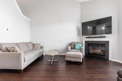 3431 Eastwoodlands Trail unit 3431, Hilliard, OH 43026 - photo 6