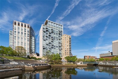 Waterplace unit 1412, Providence, RI 02903 - photo 2