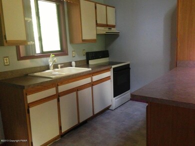 125 Whitetail Ln, Lake Ariel, PA 18436 - photo 7