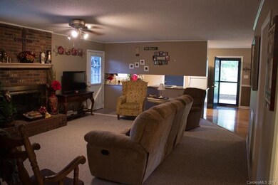 121 Dj Dr, Statesville, NC 28625 - photo 4
