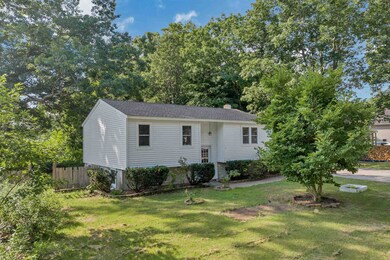 42 Forest Park Dr, Rochester, NH 03868 - photo 5