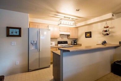 581 Mountain View Dr, Central Point, OR 97502 - photo 7