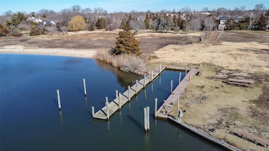 66 Cedar Ln, Babylon, NY 11702 - photo 2