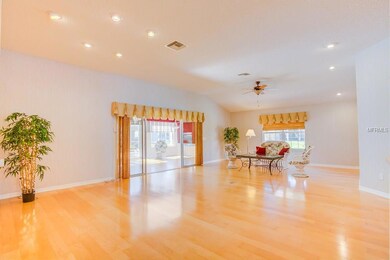 17424 SE 72nd Deer Run Ave, The Villages, FL 32162 - photo 3