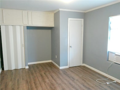 1563 18th St, Corpus Christi, TX 78404 - photo 5