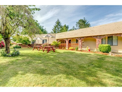 210 W Washington St, Chehalis, WA 98532 - photo 2