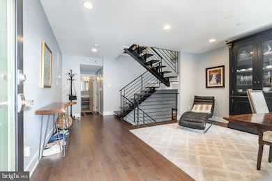 850 N 4th St unit 2, Philadelphia, PA 19123 - photo 3