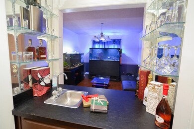 Adjoins Dining RM & Great RM