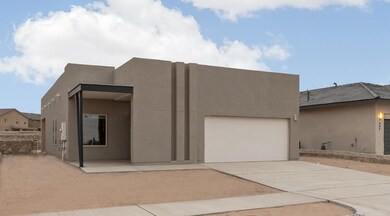 472 Deserts Dr, Socorro, TX 79927 - photo 2