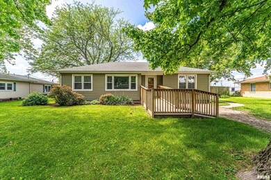 160 Regent St, Lincoln, IL 62656 - photo 2