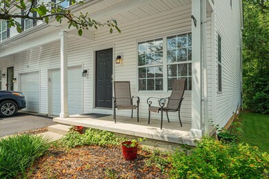 3-web-or-mls-654 Grove Cir-3