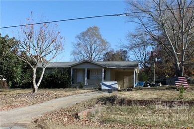 611 Freedom Mill Rd, Gastonia, NC 28052 - photo 2
