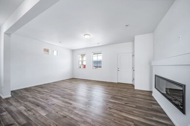 122 Bear River Rd unit 136, Saratoga Springs, UT 84045 - photo 3