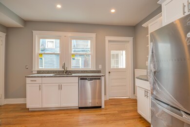 82 Anthoine St, South Portland, ME 04106 - photo 6