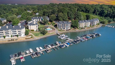 7332 Lake Front Dr unit 6, Charlotte, NC 28278 - photo 2