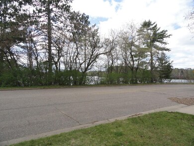 422 N 3rd St, Tomahawk, WI 54487 - photo 3