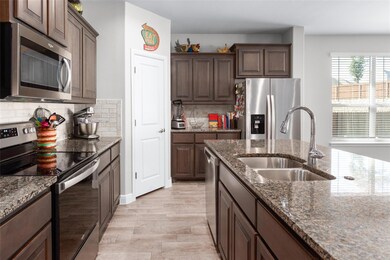 1705 Swale Ln, Granbury, TX 76049 - photo 4