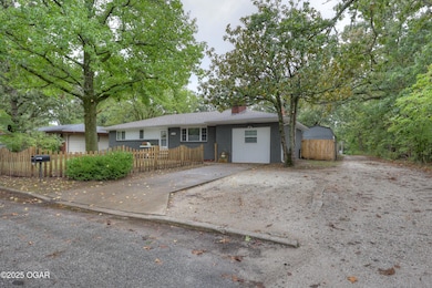 2102 E Yuma St, Joplin, MO 64801 - photo 5