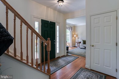 8508 Wispy Branch Ct, Laurel, MD 20723 - photo 4