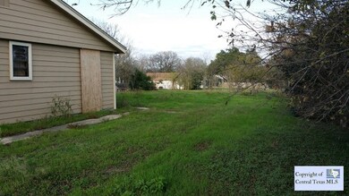 415 Staples Rd, San Marcos, TX 78666 - photo 2