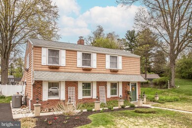 353 Miles Rd, Lafayette Hill, PA 19444 - photo 4