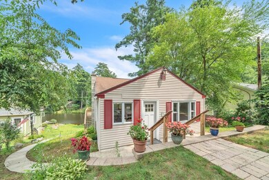 552 Alden St, Ludlow, MA 01056 - photo 3