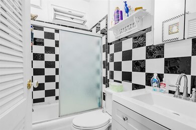 219 Beacon Ave, Jersey City, NJ 07306 - photo 4