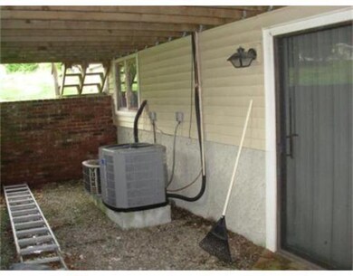 2 Hilltop Ln unit 2, South Easton, MA 02375 - photo 5