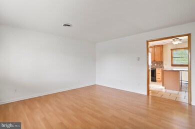 413 Catherine St, Greencastle, PA 17225 - photo 6