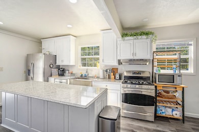 3405 N 5th St Photo 6